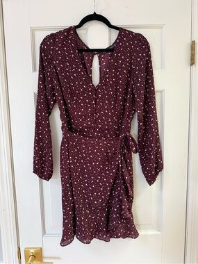 Abercrombie & Fitch Maroon Floral Tie-Waist Long-Sleeve Wrap Dress